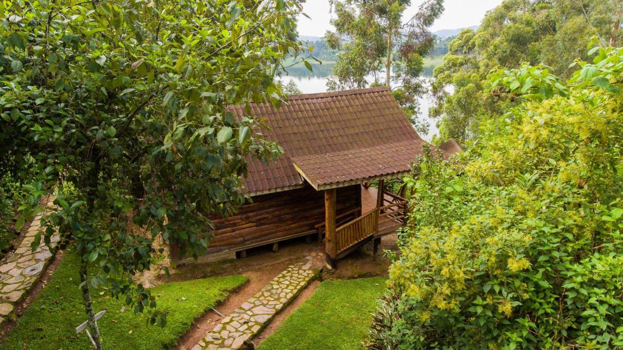 Lake Bunyonyi Eco Resort Chabahinga Bagian luar foto